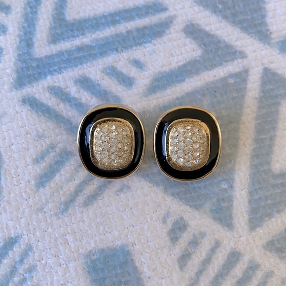 Vintage Black & Gold Earrings - Picture 1 of 5